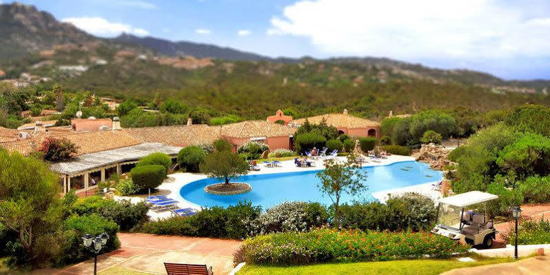 Colonna Resort Country & Sporting Club Porto Cervo Exterior photo