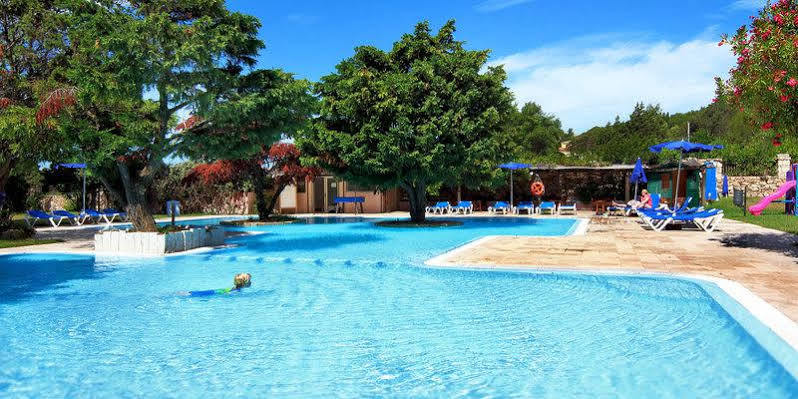 Colonna Resort Country & Sporting Club Porto Cervo Exterior photo